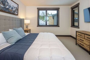 3 habitaciones, wifi gratis y ropa de cama 