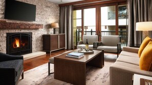 TV, fireplace - Escape To Unmatched Luxury - The Ritz Carlton Club Vail- 4 BD. Residence (Vail)