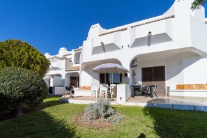 Outdoor dining - My Inzu by HelloVacations (Albufeira)
