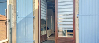 Pet friendly home in La Palmyre with WiFi