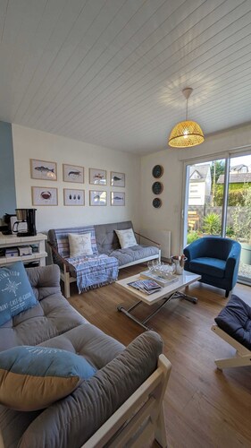 Nice house, quiet, 400 m from the beach