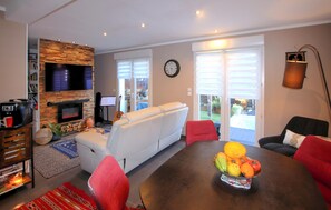 Smart TV - Stunning home in Sommières (Sommières)