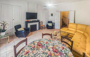 TV - GRANDE MAISON DE VILLAGE (Thézan les Béziers)