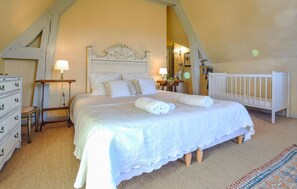 8 Schlafzimmer, Reisekinderbett, kostenloses WLAN