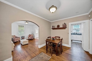 Dining - 5BR/3BA Colonial Revival - Walk to Devine 5 Points (Columbia)