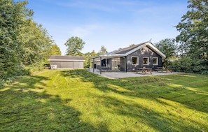 Exterior - Stunning home in Farsø with WiFi (Farsø)