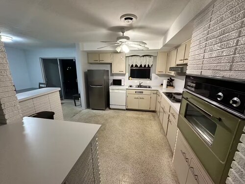 Hollywood Lawn Acres 3BR House