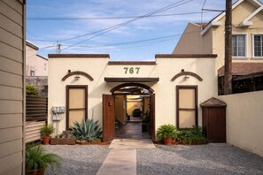 Front of property - Hostal Ekda (Ensenada)
