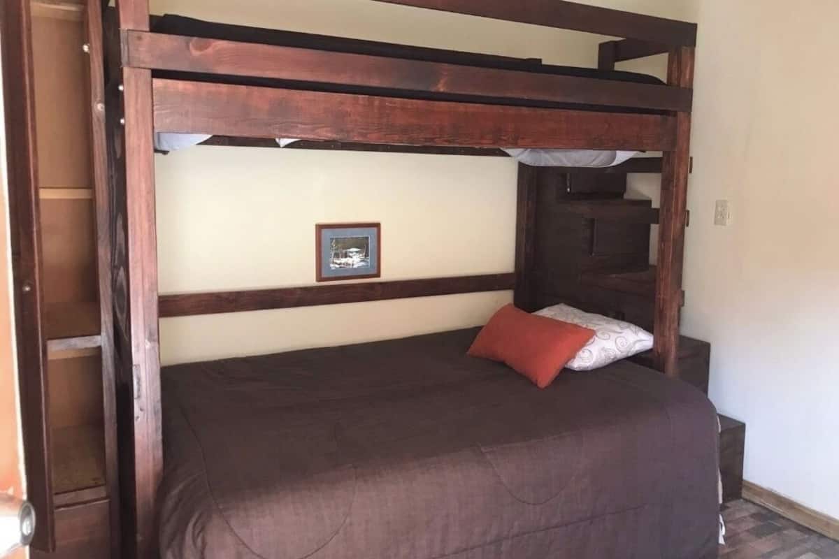 Quarto casal ou duplo básico | Wi-Fi de cortesia