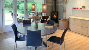 Dining - Amazing home in Ansager with WiFi (Ansager)