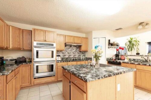 Cozy one bedroom lodge with AC in adorable Jacksonville