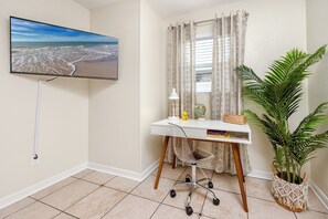 Interior - Pet-friendly pool house near beach with office (Largo)