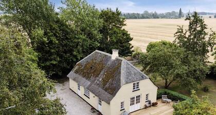 Secluded cottage in idyllic surroundings
