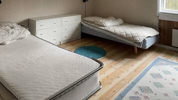 Cuna de viaje y wifi gratis