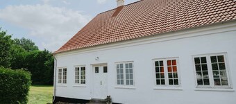 Stay in Hindemaes historic managers house