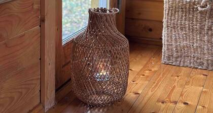 Cozy and Modern Holiday Home in the woods