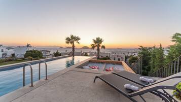 Villa, Private Pool, Marina View | Blackout drapes, soundproofing, iron/ironing board, free WiFi