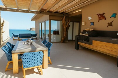 1607 3BR/3.5BA Oceanfront PH Loreto @ Danzante Bay