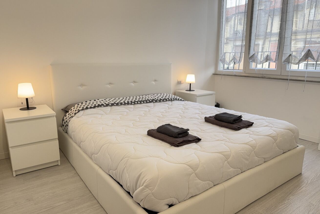 2 camere, ferro/asse da stiro