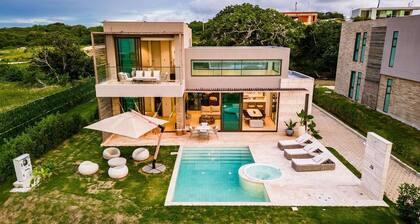 LUXURY VILLA IN CALABLANCA BARU Cartagena in Condominium with Private Beach