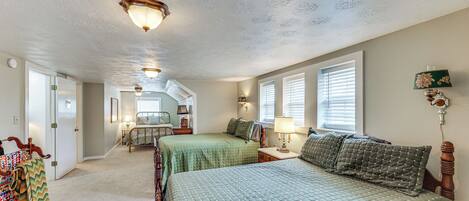 Iron/ironing board, internet, bed sheets