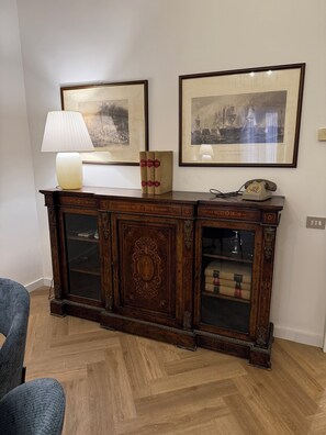 Interior - Charming apartment in the Heart of Catania, steps from Roman Amphitheater (Catania)