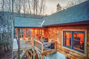 Exterior - Deer Ridge - 1.5mi to Ski, 3 king beds (Beech Mountain)