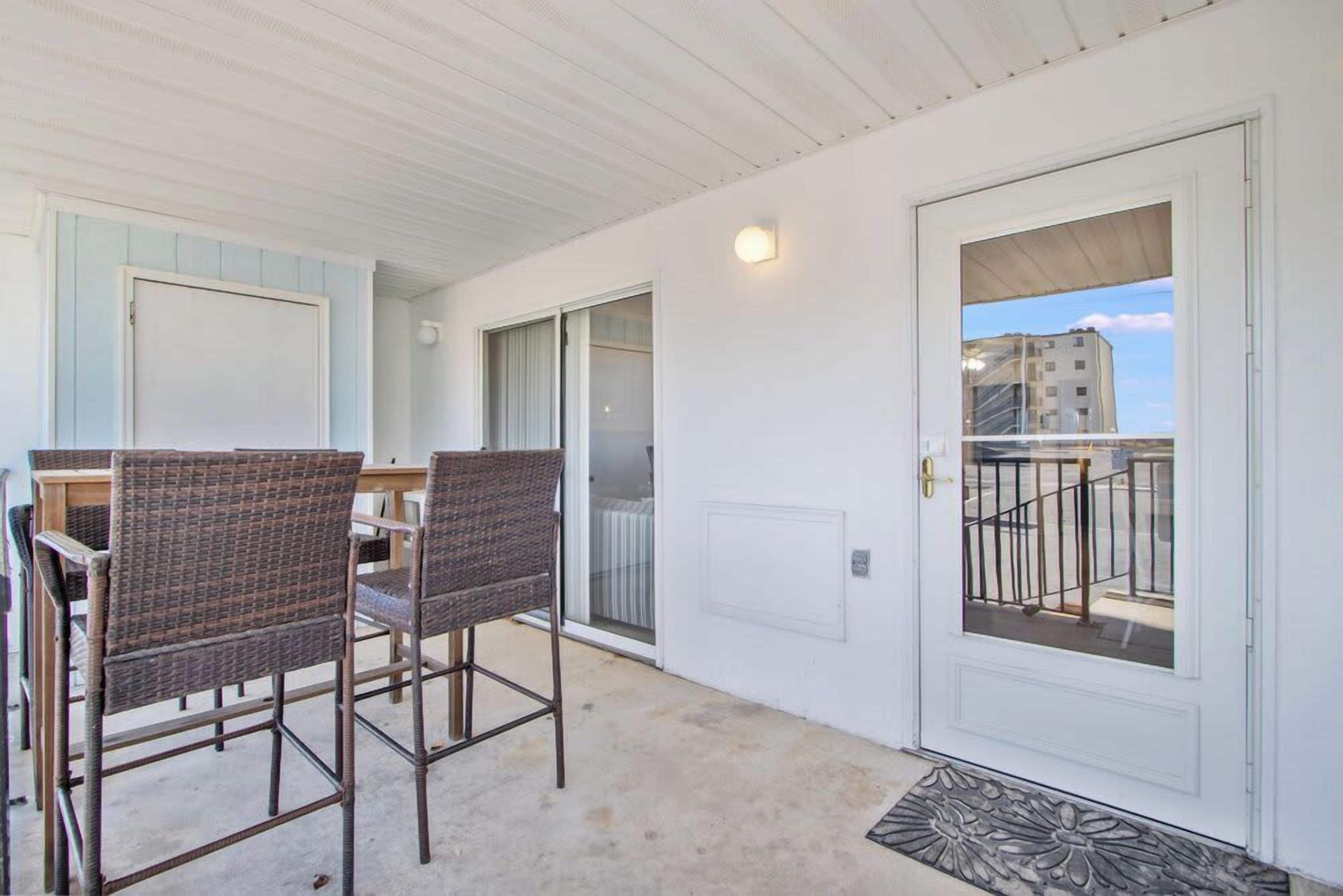 屋外ダイニングエリア