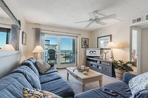 TV, DVD player - Sea Star 201 (Ocean City)