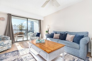 TV - Bluewater-Modern 1BR Oasis with Pool & Easy Beach Access (Ocean City)