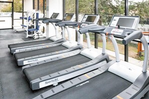 Fitness facility - Steps to beach, ocean views, pool access (Miramar Beach)