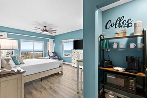 3 bedrooms, iron/ironing board, WiFi, bed sheets - 3BR Gulf view condo with beach access (Miramar Beach)