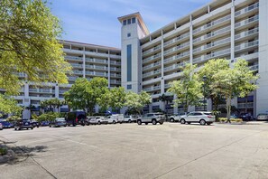 Exterior - Exclusive studio: Beach & hot tub access (Miramar Beach)