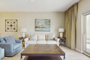 TV, DVD player, stereo - 2BR Resort Condo: Beach Access & Pools (Miramar Beach)