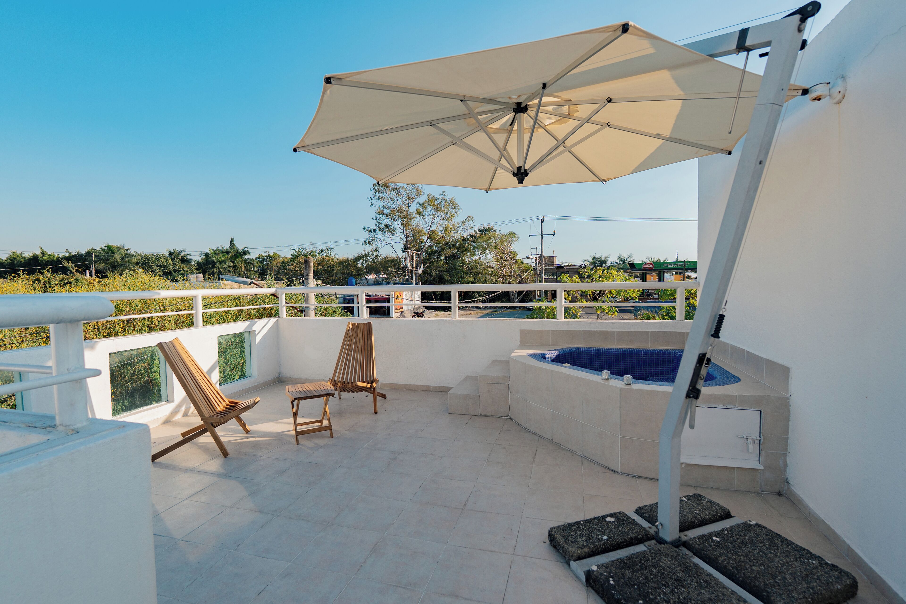 Maison Familiale, vue piscine | Terrasse/Patio