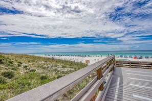 Beach - Exclusive beach access + luxury amenities (Miramar Beach)