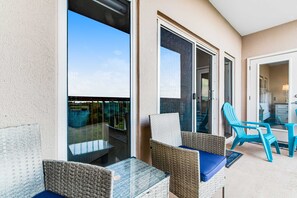 Terrace/patio - Exclusive Gulf-view condo with balcony (Miramar Beach)