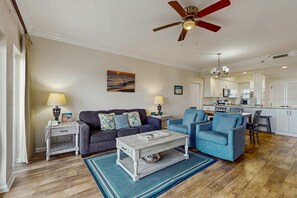 TV, DVD player, stereo - Exclusive Gulf Views: 2BR Beachfront Oasis (Miramar Beach)