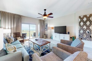 TV, DVD player - Exclusive beach condo with resort amenities (Miramar Beach)