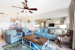 TV, DVD player - Exclusive beach condo with resort amenities (Miramar Beach)