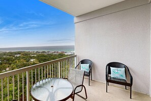 Outdoor dining - Exclusive oceanview studio, steps to beach (Miramar Beach)