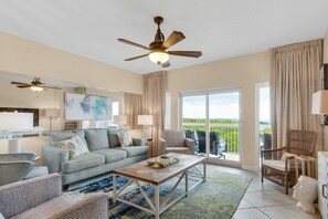 TV - 3BR Gulf View Condo w/ Hot Tub Access (Miramar Beach)