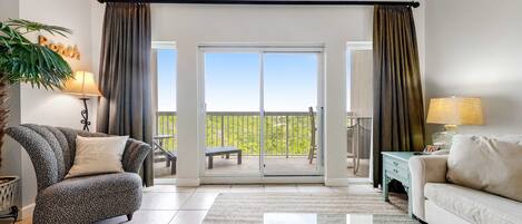 Televisión, reproductor de DVD y estéreo