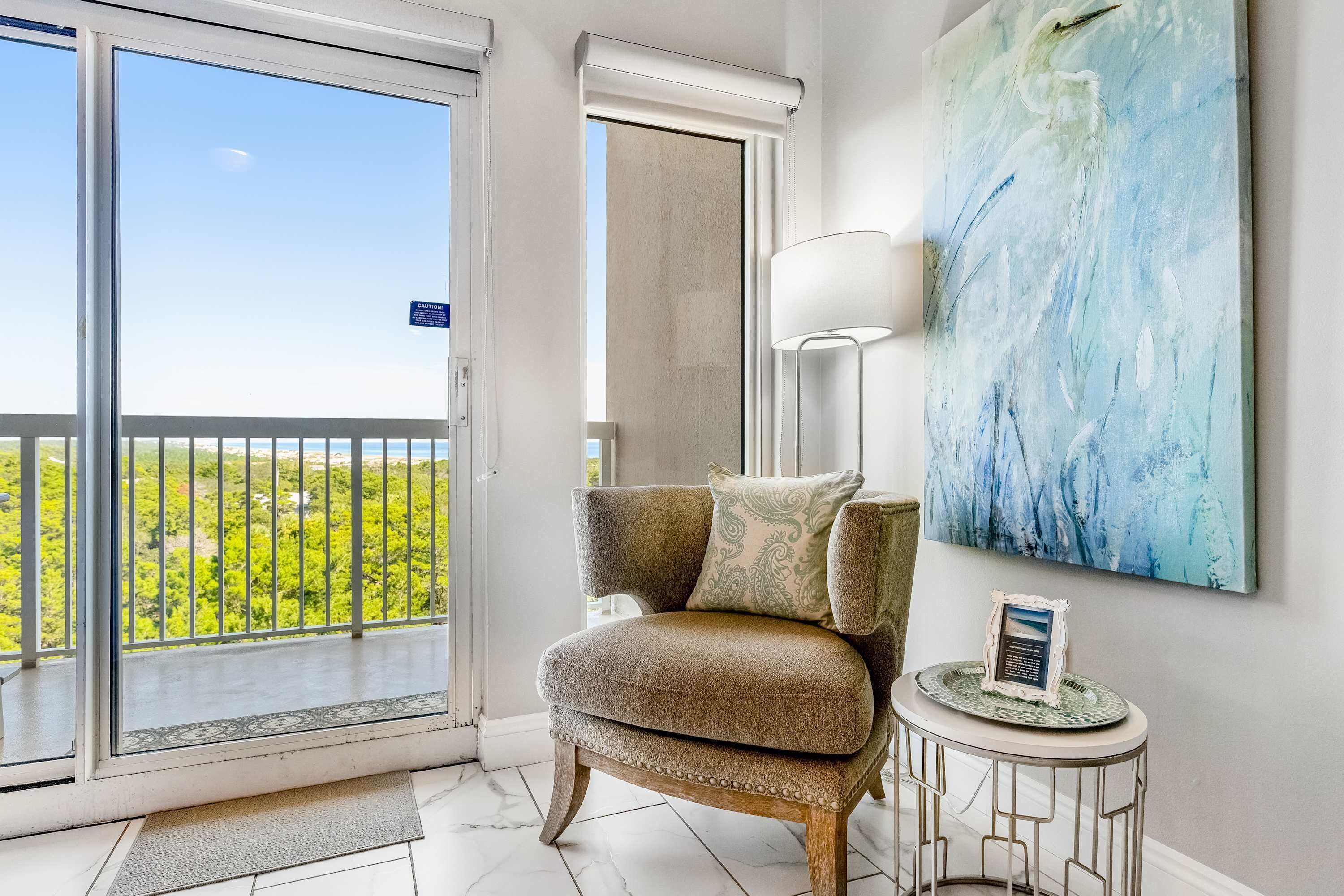 Televisión y reproductor de DVD 