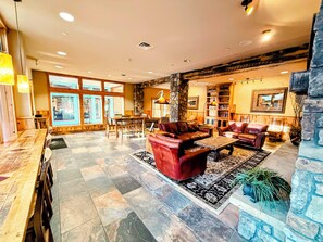 Interior - Center of it all – Closest to Gondola, Village Views, Sleeps 4, Full Kitchen (Keystone)