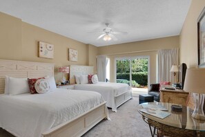 3 bedrooms, iron/ironing board, WiFi - Exclusive Gulf-front condo w/ resort amenities (Miramar Beach)