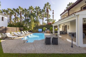 Pool - Villa Relax, just steps from Latchi beach with a private pool and terraces. (Latchi Beach)