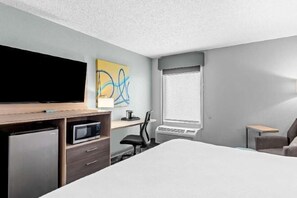 Room - Days Inn by Wyndham Doswell at the Park (Doswell)