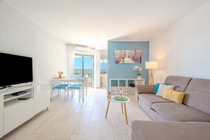 Living area - Salgados Sunset and Sea View Apartment (Vale Rebelho)