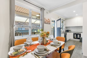 Living area - Relaxing 3BDR Modern Home with Parking (Ryde)